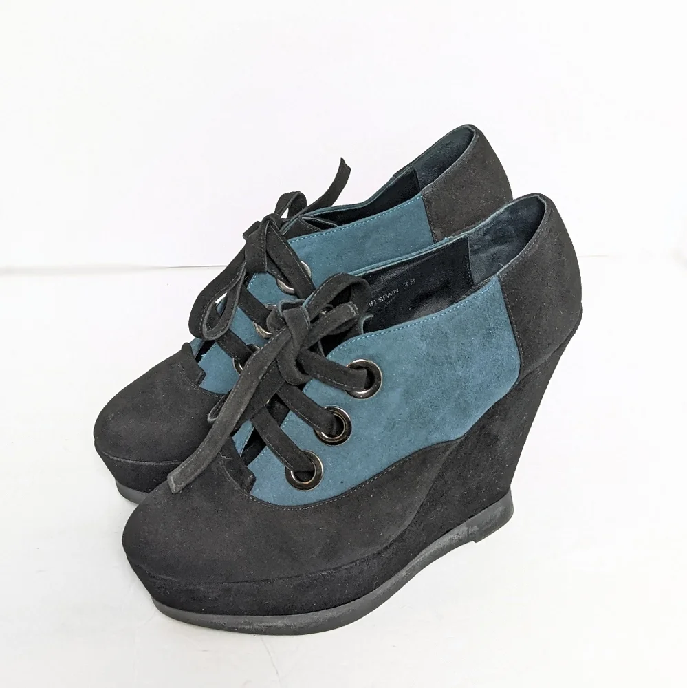 Edmundo Castillo two tone suede wedges
